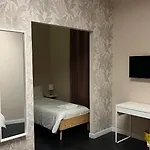 Gasthuis The Rock House Con Bagno Privato Self Check-in 3*