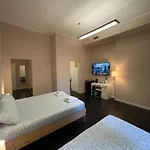 The Rock House Con Bagno Privato Self Check-in Piacenza