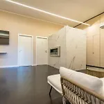 The Rock House Con Bagno Privato Self Check-in 3*