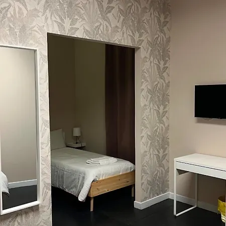 招待所 The Rock House Con Bagno Privato Self Check-in 3*