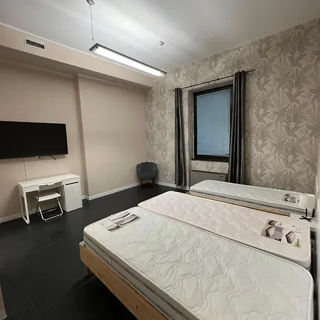The Rock House Affittacamere Con Bagno Privato Guest house Piacenza