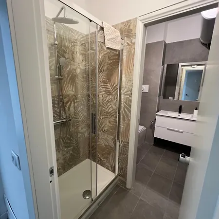 The Rock House Affittacamere Con Bagno Privato