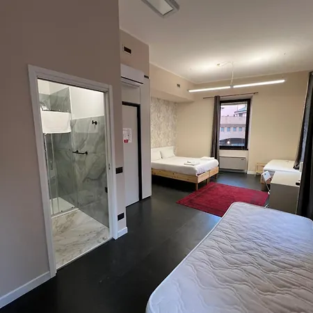 The Rock House Affittacamere Con Bagno Privato Piacenza