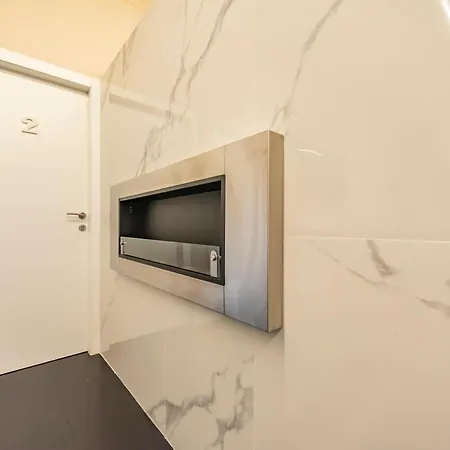 招待所 The Rock House Con Bagno Privato Self Check-in 3*