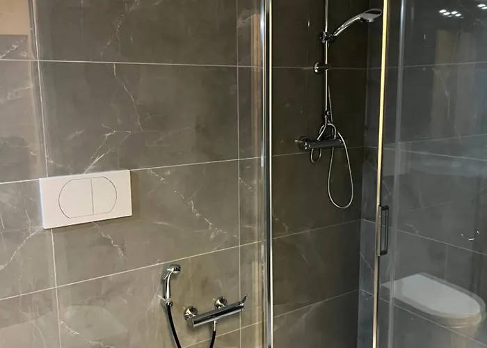 The Rock House Con Bagno Privato Self Check-in Πανσιόν