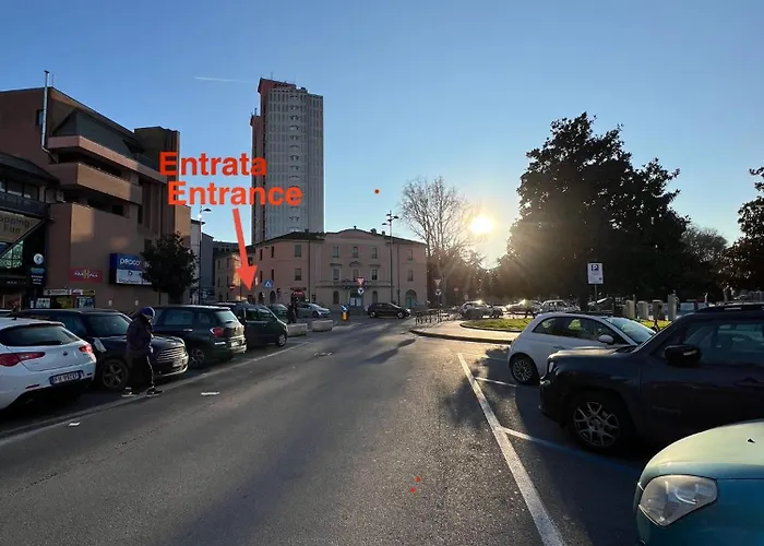 Πανσιόν The Rock House Con Bagno Privato Self Check-in Πιατσέντζα