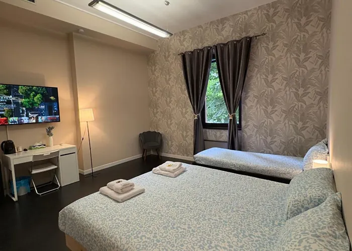 Πανσιόν The Rock House Con Bagno Privato Self Check-in Πιατσέντζα