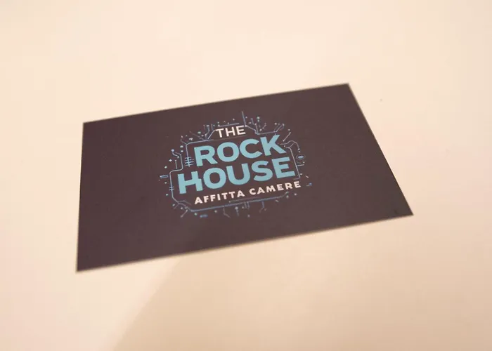 The Rock House Con Bagno Privato Self Check-in Πανσιόν